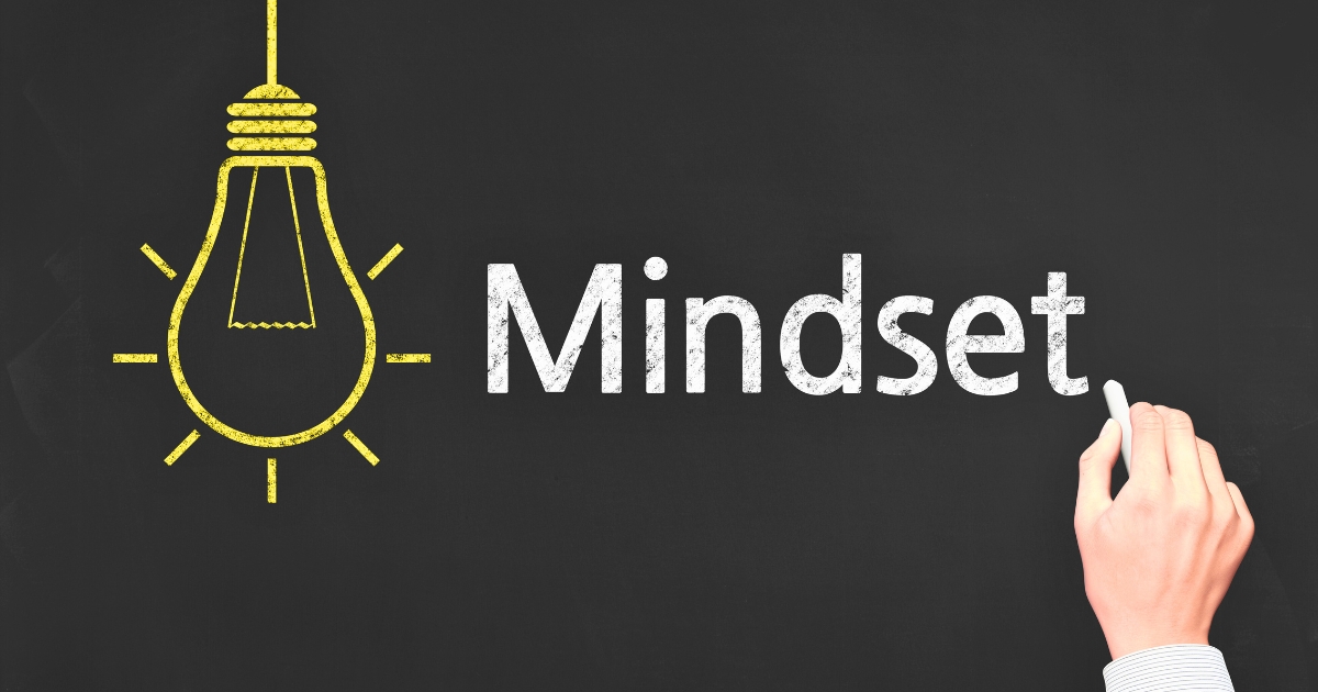 Golden Mindset: Cultivando uma Mentalidade de Abundância para Atrair Riqueza