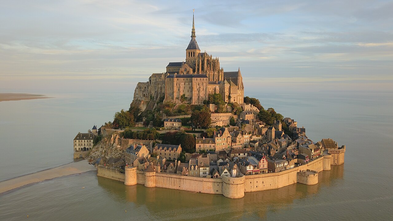 Mont Saint-Michel (Perancis)