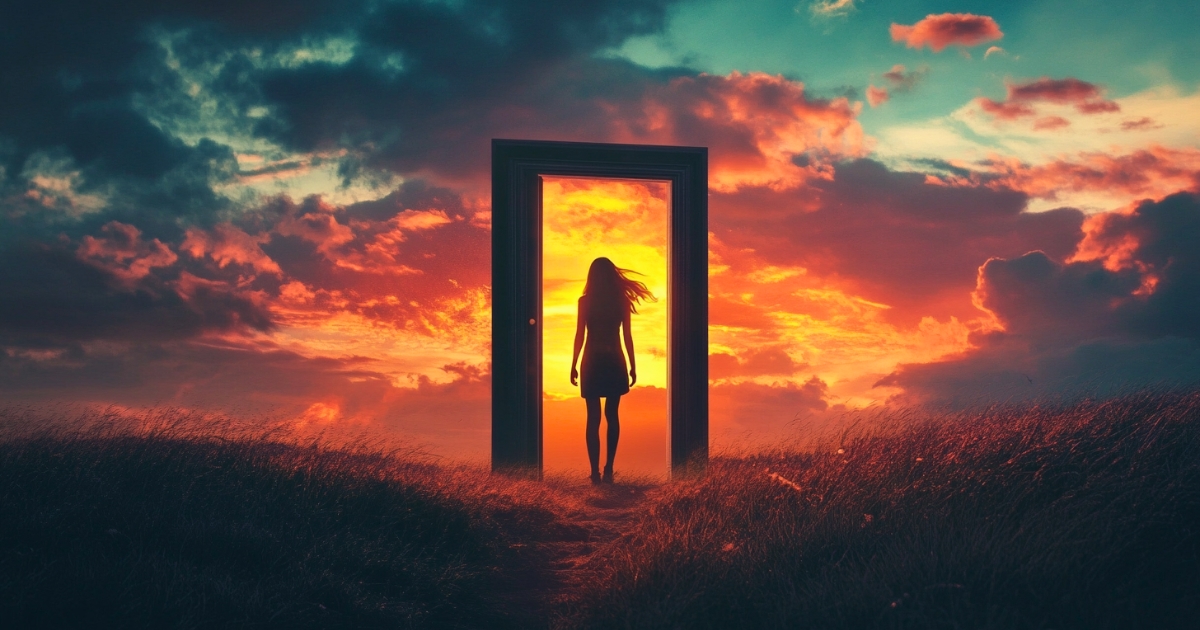 Opening the Door to Destiny: Transforming Yourself into a Lucky Person Through the Law of Attraction